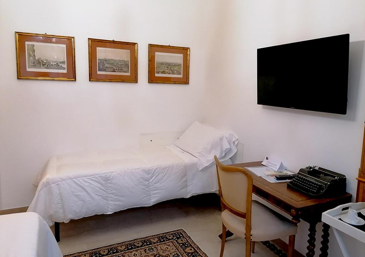Gregory Place Bed & Breakfast 2*